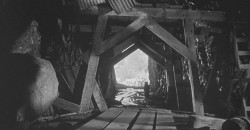 City Found 360 Feet Below Missouri City, Giant Human Skeleton Found