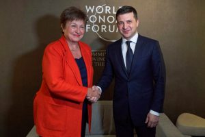 Ukrainian President Volodymyr Zelenskiy, right, shakes hands with IMF Director Kristalina Georgieva in Davos, Switzerland, Jan. 22, 2020. Photo | AP